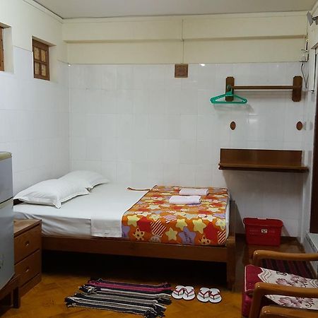 Chan Myae Guesthouse Yangon Exterior foto