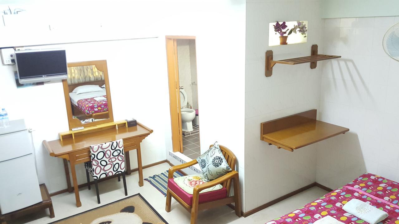 Chan Myae Guesthouse Yangon Exterior foto